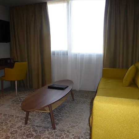Western Golf & Du Gouverneur Hotel